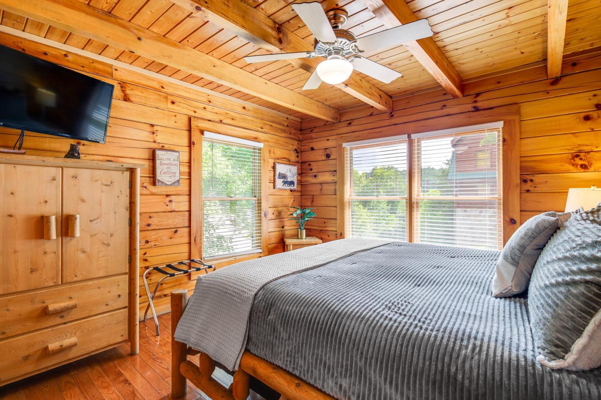 Pigeon Forge Cabin Premier Location And Hot Tub Bagian luar foto