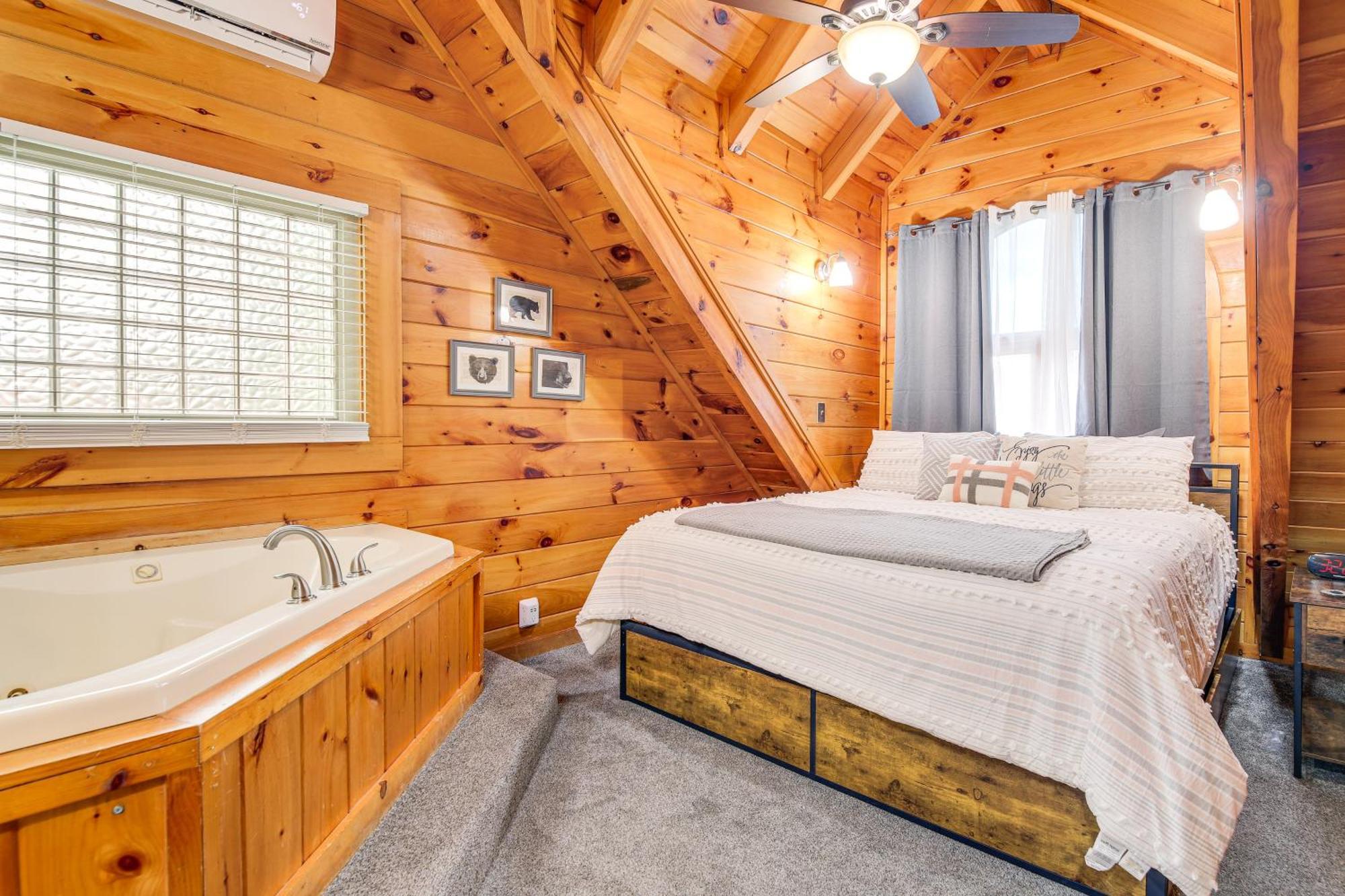 Pigeon Forge Cabin Premier Location And Hot Tub Bagian luar foto